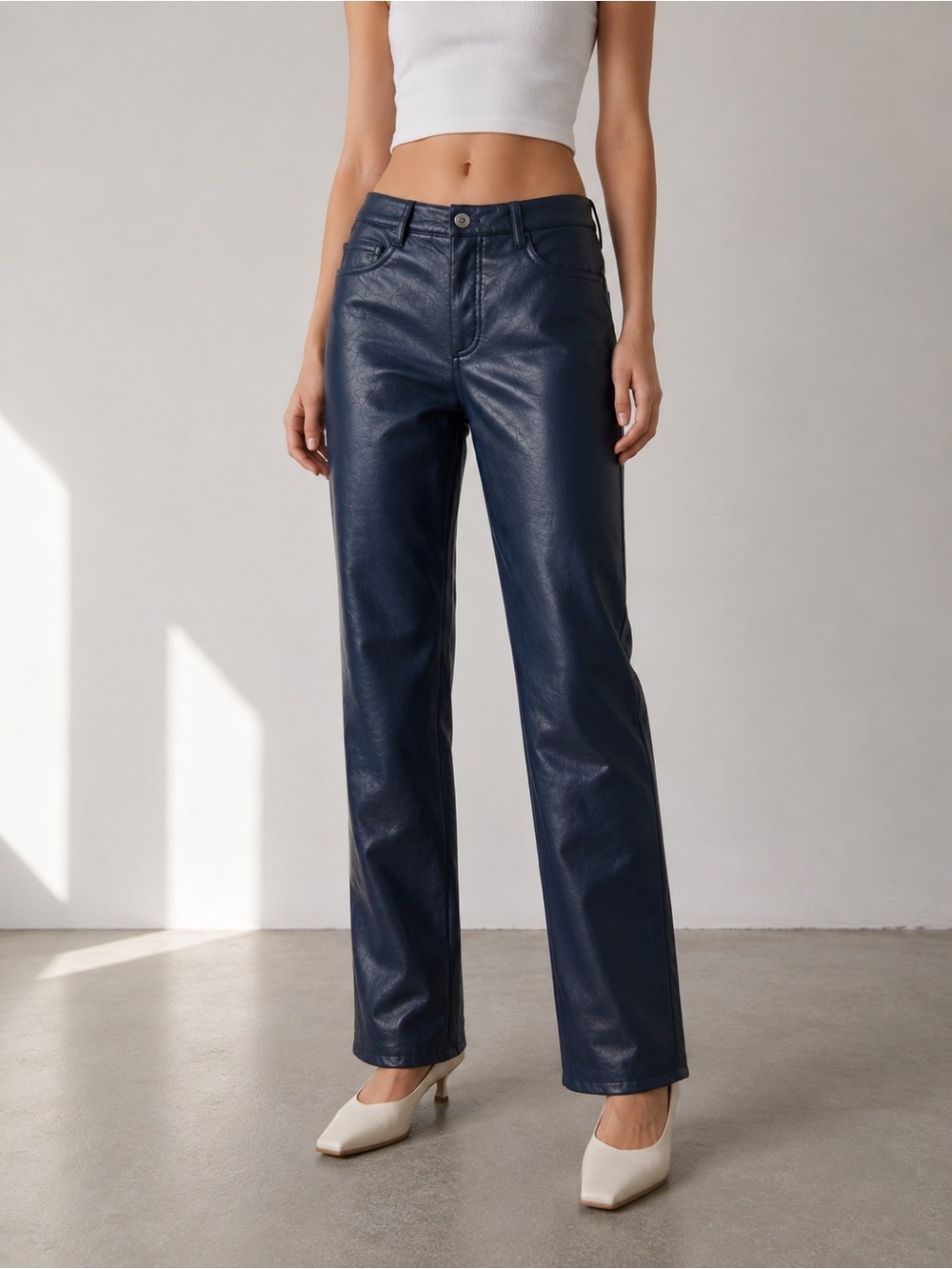 Aritzia Wilfred Melina Faux Leather Pants Navy Blue XXS 00 High Rise Straight